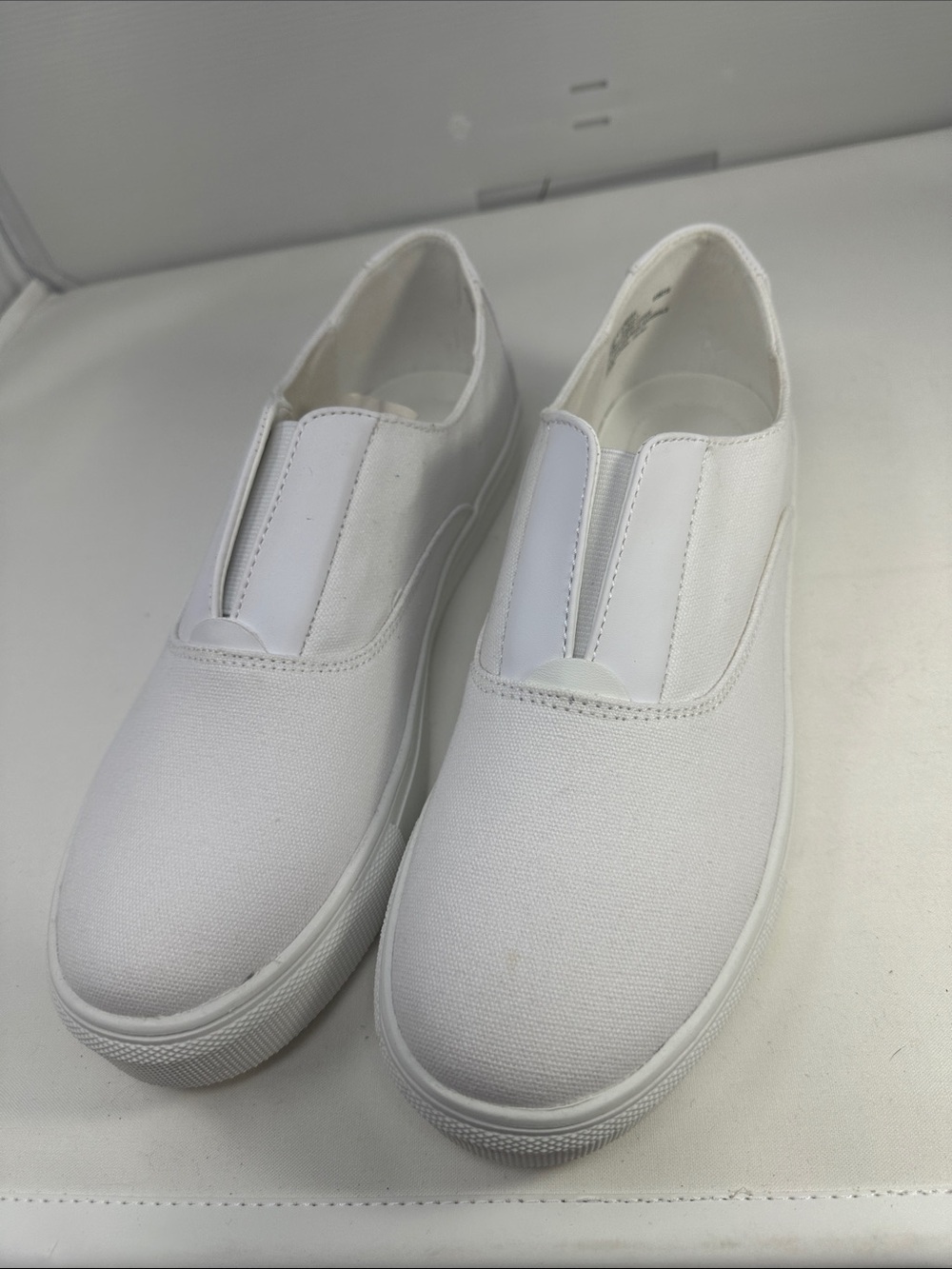 Comfort view Slip on Sneakers Size 12M